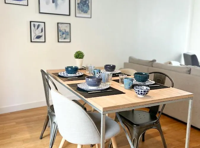 Le Rabelais, Superbe Appartement En Duplex, Proche Forteresse Et Monument Historique