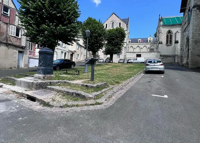 Le Rabelais, Superbe Appartement En Duplex, Proche Forteresse Et Monument Historique