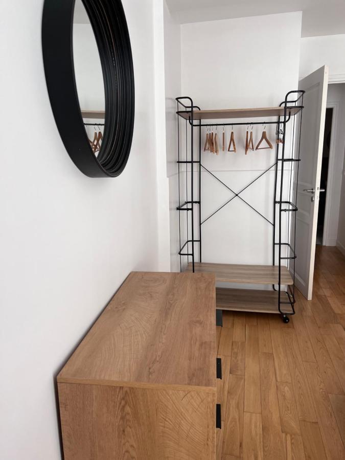 Apartment Le Rabelais, Superbe En Duplex, Proche Forteresse Et Monument Historique